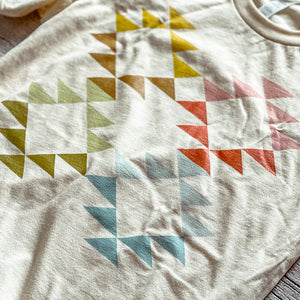 Geo Colorful Quad Block Tee / T shirt
